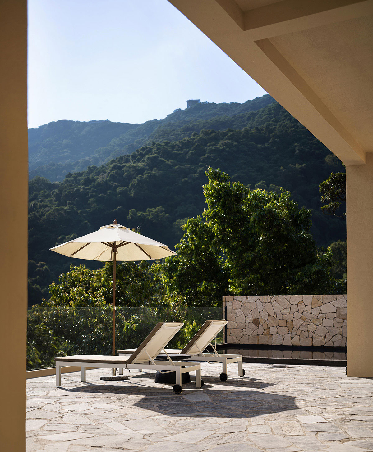 深圳·“蜜悅·天麓秘野仙蹤”度假酒店設計